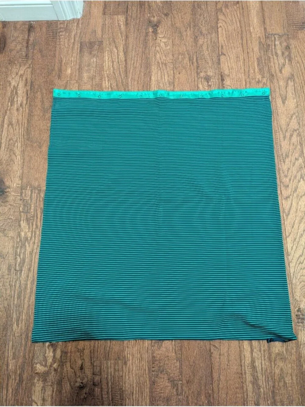 Lululemon Vinyasa Scarf *Rulu Hyper Stripe Green Bean / Inkwell. New Without Tag